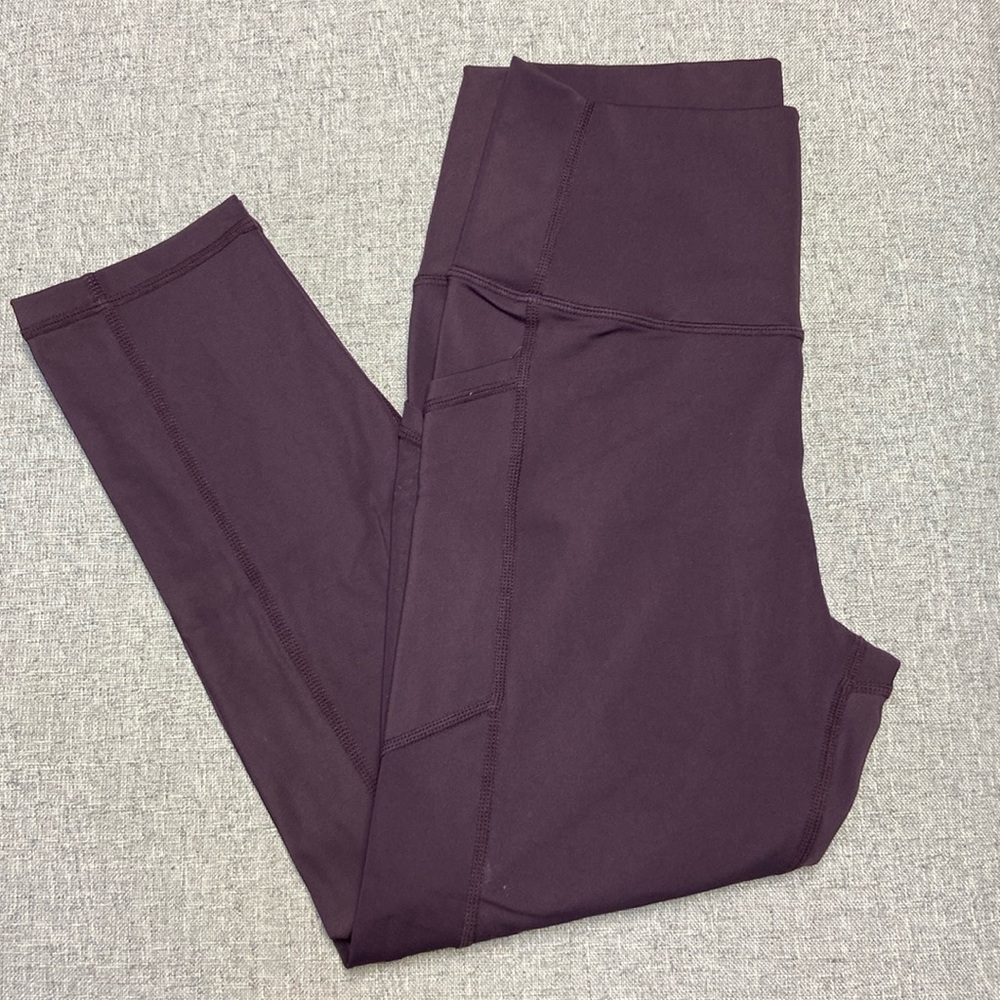Zyia Plum Wine Capris Hi-rise Brilliant Leggings